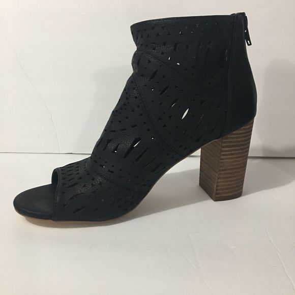 Restricted Peep Toe Platform Heel Ankle Boot, Sz 8 - Picture 2 of 10